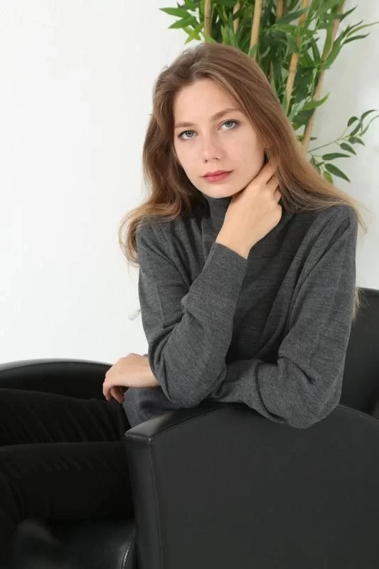 Deluxerie Knitted Sweater MF-Elayne