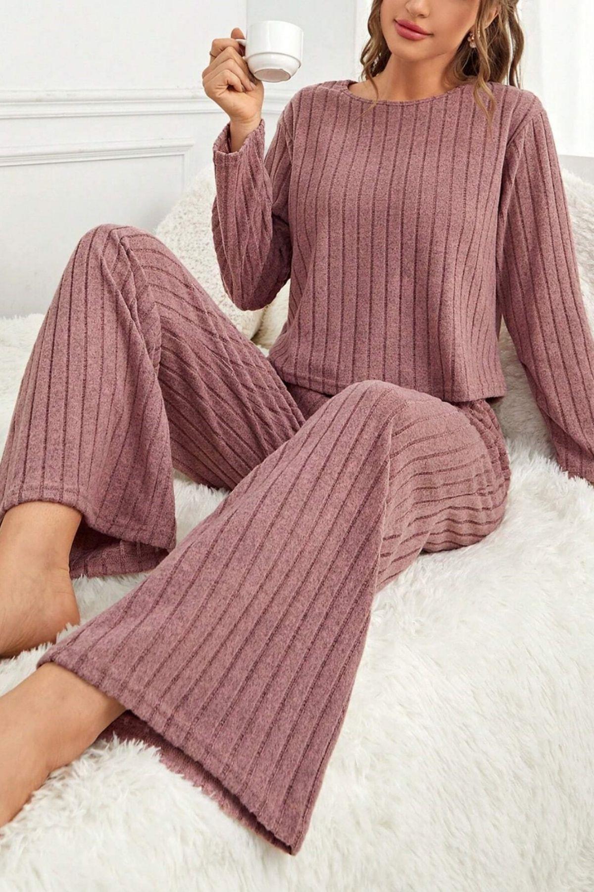 Deluxerie Pajama Set Aurena